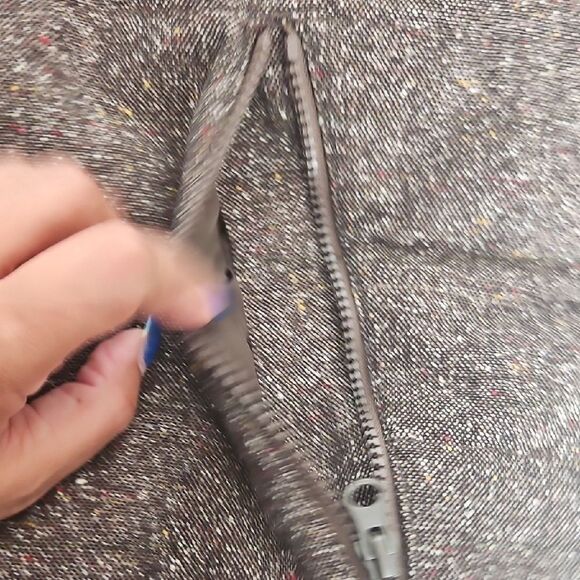 Vans Brown and Green Puffer Jacket with Brown Hood - Picture 13 of 16